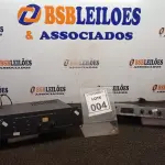 LOTE 004 - 01 AMPLIFICADOR A400 C E 01 MIXER DE ÁUDIO. (NO ESTADO) ATENÇÃO! FAZER A VISITAÇÃO ANTES DE ARREMATAR, NÃO SABEMOS SE FUNCIONA, LEILÃO NÃO TEM GARANTIA E NEM DEVOLUÇÃO, SUJEITO A POSSÍVEIS AVARIAS VISÍVEIS/OCULTAS E/OU AUSÊNCIA DE COMPONENTES.