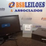 LOTE 300 - 01 CPU I3 6° GERAÇÃO, DDR4, 4RAM, HD500NE 01 MONITOR ACER. (NO ESTADO) ATENÇÃO! FAZER A VISITAÇÃO ANTES DE ARREMATAR, NÃO SABEMOS SE FUNCIONA, LEILÃO NÃO TEM GARANTIA E NEM DEVOLUÇÃO, SUJEITO A POSSÍVEIS AVARIAS VISÍVEIS/OCULTAS E/OU AUSÊNCIA DE COMPONENTES.