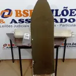 LOTE 265 - 01 TABUA DE PASSAR ROUPA E 01 BASE PARA TENTA. (NO ESTADO) ATENÇÃO! FAZER A VISITAÇÃO ANTES DE ARREMATAR, NÃO SABEMOS SE FUNCIONA, LEILÃO NÃO TEM GARANTIA E NEM DEVOLUÇÃO, SUJEITO A POSSÍVEIS AVARIAS VISÍVEIS/OCULTAS E/OU AUSÊNCIA DE COMPONENTES.