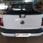 LOTE 404 - 01 VW SAVEIRO 1.6 CE FLEX, COR BRANCA ANO 2014/2015. (NO ESTADO) ATENÇÃO! FAZER A VISITAÇÃO ANTES DE ARREMATAR, NÃO SABEMOS SE FUNCIONA, LEILÃO NÃO TEM GARANTIA E NEM DEVOLUÇÃO, SUJEITO A POSSÍVEIS AVARIAS VISÍVEIS/OCULTAS E/OU AUSÊNCIA DE COMPONENTES.