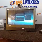 LOTE 240 - 01 ALL IN ONE MARCA HUAWEI COM FONTE. (NO ESTADO) ATENÇÃO! FAZER A VISITAÇÃO ANTES DE ARREMATAR, NÃO SABEMOS SE FUNCIONA, LEILÃO NÃO TEM GARANTIA E NEM DEVOLUÇÃO, SUJEITO A POSSÍVEIS AVARIAS VISÍVEIS/OCULTAS E/OU AUSÊNCIA DE COMPONENTES.