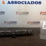 LOTE 299 - 01 COMPRESSOR DE ÁUDIO ESTÉREO DBX. (NO ESTADO) ATENÇÃO! FAZER A VISITAÇÃO ANTES DE ARREMATAR, NÃO SABEMOS SE FUNCIONA, LEILÃO NÃO TEM GARANTIA E NEM DEVOLUÇÃO, SUJEITO A POSSÍVEIS AVARIAS VISÍVEIS/OCULTAS E/OU AUSÊNCIA DE COMPONENTES.