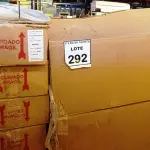 LOTE 292 - 01 LOTE COM GRANDE QUANTIDADE DE ESTOJOS TRANSPARENTES PARA ARMAZENAMENTO DE CDS E GRANDE QUANTIDADE DE SUPORTES PARA PASTAS. (NO ESTADO) ATENÇÃO! FAZER A VISITAÇÃO ANTES DE ARREMATAR, NÃO SABEMOS SE FUNCIONA, LEILÃO NÃO TEM GARANTIA E NEM DEVOLUÇÃO, SUJEITO A POSSÍVEIS AVARIAS VISÍVEIS/OCULTAS E/OU AUSÊNCIA DE COMPONENTES.