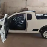 LOTE 404 - 01 VW SAVEIRO 1.6 CE FLEX, COR BRANCA ANO 2014/2015. (NO ESTADO) ATENÇÃO! FAZER A VISITAÇÃO ANTES DE ARREMATAR, NÃO SABEMOS SE FUNCIONA, LEILÃO NÃO TEM GARANTIA E NEM DEVOLUÇÃO, SUJEITO A POSSÍVEIS AVARIAS VISÍVEIS/OCULTAS E/OU AUSÊNCIA DE COMPONENTES.