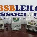 LOTE 268 - 02 RELÓGIOS DE PONTO E 01 PROTOCOLADOR. (NO ESTADO) ATENÇÃO! FAZER A VISITAÇÃO ANTES DE ARREMATAR, NÃO SABEMOS SE FUNCIONA, LEILÃO NÃO TEM GARANTIA E NEM DEVOLUÇÃO, SUJEITO A POSSÍVEIS AVARIAS VISÍVEIS/OCULTAS E/OU AUSÊNCIA DE COMPONENTES.