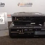LOTE 039 - 02 PROJETORES MARCA EPSON. (NO ESTADO) ATENÇÃO! FAZER A VISITAÇÃO ANTES DE ARREMATAR, NÃO SABEMOS SE FUNCIONA, LEILÃO NÃO TEM GARANTIA E NEM DEVOLUÇÃO, SUJEITO A POSSÍVEIS AVARIAS VISÍVEIS/OCULTAS E/OU AUSÊNCIA DE COMPONENTES.
