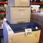 LOTE 293 - 01 IMPRESSORA PHASER 7100, 01 IMPRESSORA MARCA SAMSUNG MODELO ML3750ND E 0 IMPRESSORA DE ETIQUETAS MARCA ZEBRA. (NO ESTADO) ATENÇÃO! FAZER A VISITAÇÃO ANTES DE ARREMATAR, NÃO SABEMOS SE FUNCIONA, LEILÃO NÃO TEM GARANTIA E NEM DEVOLUÇÃO, SUJEITO A POSSÍVEIS AVARIAS VISÍVEIS/OCULTAS E/OU AUSÊNCIA DE COMPONENTES.