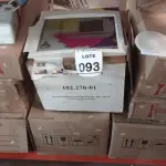 LOTE 093 - 01 LOTE COM GRANDE QUANTIDADE DE CAPAS PARA CD, FILTROS ANTI- REFLEXÍVEIS E ACESSÓRIOS PARA PASTAS. (NO ESTADO) ATENÇÃO! FAZER A VISITAÇÃO ANTES DE ARREMATAR, NÃO SABEMOS SE FUNCIONA, LEILÃO NÃO TEM GARANTIA E NEM DEVOLUÇÃO, SUJEITO A POSSÍVEIS AVARIAS VISÍVEIS/OCULTAS E/OU AUSÊNCIA DE COMPONENTES.