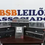 LOTE 074 - 05 CPU’S MARCAS E MODELOS DIVERSOS. (NO ESTADO) ATENÇÃO! FAZER A VISITAÇÃO ANTES DE ARREMATAR, NÃO SABEMOS SE FUNCIONA, LEILÃO NÃO TEM GARANTIA E NEM DEVOLUÇÃO, SUJEITO A POSSÍVEIS AVARIAS VISÍVEIS/OCULTAS E/OU AUSÊNCIA DE COMPONENTES.