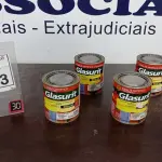 LOTE 233 - 04 LATAS DE ESMALTE SINTÉTICO DE 900ML CORES VARIADAS MARCA GLASURIT. (NO ESTADO) ATENÇÃO! FAZER A VISITAÇÃO ANTES DE ARREMATAR, NÃO SABEMOS SE FUNCIONA, LEILÃO NÃO TEM GARANTIA E NEM DEVOLUÇÃO, SUJEITO A POSSÍVEIS AVARIAS VISÍVEIS/OCULTAS E/OU AUSÊNCIA DE COMPONENTES.
