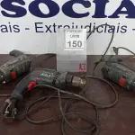 LOTE 150 - 03 FURADEIRAS BOSCH. (NO ESTADO) ATENÇÃO! FAZER A VISITAÇÃO ANTES DE ARREMATAR, NÃO SABEMOS SE FUNCIONA, LEILÃO NÃO TEM GARANTIA E NEM DEVOLUÇÃO, SUJEITO A POSSÍVEIS AVARIAS VISÍVEIS/OCULTAS E/OU AUSÊNCIA DE COMPONENTES.