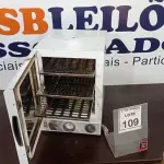 LOTE 109 - 01 ESTUFA DE ESTERILIZAÇÃO E SECAGEM. (NO ESTADO) ATENÇÃO! FAZER A VISITAÇÃO ANTES DE ARREMATAR, NÃO SABEMOS SE FUNCIONA, LEILÃO NÃO TEM GARANTIA E NEM DEVOLUÇÃO, SUJEITO A POSSÍVEIS AVARIAS VISÍVEIS/OCULTAS E/OU AUSÊNCIA DE COMPONENTES.