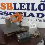 LOTE 088 - 01 PRENSA TÉRMICA PARA CANECAS. (NO ESTADO) ATENÇÃO! FAZER A VISITAÇÃO ANTES DE ARREMATAR, NÃO SABEMOS SE FUNCIONA, LEILÃO NÃO TEM GARANTIA E NEM DEVOLUÇÃO, SUJEITO A POSSÍVEIS AVARIAS VISÍVEIS/OCULTAS E/OU AUSÊNCIA DE COMPONENTES.