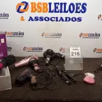 LOTE 216 - 05 SECADORES DE CABELO, 01 ESCOVA ELÉTRICA E 01 CHAPINHA DE CABELO. (NO ESTADO) ATENÇÃO! FAZER A VISITAÇÃO ANTES DE ARREMATAR, NÃO SABEMOS SE FUNCIONA, LEILÃO NÃO TEM GARANTIA E NEM DEVOLUÇÃO, SUJEITO A POSSÍVEIS AVARIAS VISÍVEIS/OCULTAS E/OU AUSÊNCIA DE COMPONENTES. (NO ESTADO) ATENÇÃO! FAZER A VISITAÇÃO ANTES DE ARREMATAR, NÃO SABEMOS SE FUNCIONA, LEILÃO NÃO TEM GARANTIA E NEM DEVOLUÇÃO, SUJEITO A POSSÍVEIS AVARIAS VISÍVEIS/OCULTAS E/OU AUSÊNCIA DE COMPONENTES