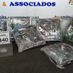 LOTE 440 - 06 CPU’S DE MARCAS E MODELOS DIVERSOS. (NO ESTADO) ATENÇÃO! FAZER A VISITAÇÃO ANTES DE ARREMATAR, NÃO SABEMOS SE FUNCIONA, LEILÃO NÃO TEM GARANTIA E NEM DEVOLUÇÃO, SUJEITO A POSSÍVEIS AVARIAS VISÍVEIS/OCULTAS E/OU AUSÊNCIA DE COMPONENTES.