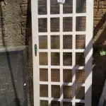 LOTE 476 - 01 PORTA DE FERRO COM VIDRO 2,20X0,90. (NO ESTADO) ATENÇÃO! FAZER A VISITAÇÃO ANTES DE ARREMATAR, NÃO SABEMOS SE FUNCIONA, LEILÃO NÃO TEM GARANTIA E NEM DEVOLUÇÃO, SUJEITO A POSSÍVEIS AVARIAS VISÍVEIS/OCULTAS E/OU AUSÊNCIA DE COMPONENTES.