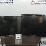 LOTE 290 - 02 TVS LCD 42’’ MARCAS LG E PANASONIC. (NO ESTADO) ATENÇÃO! FAZER A VISITAÇÃO ANTES DE ARREMATAR, NÃO SABEMOS SE FUNCIONA, LEILÃO NÃO TEM GARANTIA E NEM DEVOLUÇÃO, SUJEITO A POSSÍVEIS AVARIAS VISÍVEIS/OCULTAS E/OU AUSÊNCIA DE COMPONENTES.