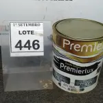 LOTE 446 - 01 LATA DE ESMALTE SINTÉTICO PREMIERLUX DE 3,6L NA COR CINZA MÉDIO MARCA PREMIER. (NO ESTADO) ATENÇÃO! FAZER A VISITAÇÃO ANTES DE ARREMATAR, NÃO SABEMOS SE FUNCIONA, LEILÃO NÃO TEM GARANTIA E NEM DEVOLUÇÃO, SUJEITO A POSSÍVEIS AVARIAS VISÍVEIS/OCULTAS E/OU AUSÊNCIA DE COMPONENTES.