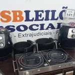 LOTE 141 - 02 AIR FRYER E 01 COOKTOP DE INDUÇÃO. (NO ESTADO) ATENÇÃO! FAZER A VISITAÇÃO ANTES DE ARREMATAR, NÃO SABEMOS SE FUNCIONA, LEILÃO NÃO TEM GARANTIA E NEM DEVOLUÇÃO, SUJEITO A POSSÍVEIS AVARIAS VISÍVEIS/OCULTAS E/OU AUSÊNCIA DE COMPONENTES.