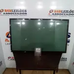 LOTE 218 - 01 TV LCD 60’’ MARCA LG. (NO ESTADO) ATENÇÃO! FAZER A VISITAÇÃO ANTES DE ARREMATAR, NÃO SABEMOS SE FUNCIONA, LEILÃO NÃO TEM GARANTIA E NEM DEVOLUÇÃO, SUJEITO A POSSÍVEIS AVARIAS VISÍVEIS/OCULTAS E/OU AUSÊNCIA DE COMPONENTES