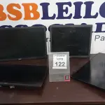 LOTE 122 - 01 LOTE COM VÁRIOS MONITORES DE MARCAS E MODELOS DIVERSOS. (NO ESTADO) ATENÇÃO! FAZER A VISITAÇÃO ANTES DE ARREMATAR, NÃO SABEMOS SE FUNCIONA, LEILÃO NÃO TEM GARANTIA E NEM DEVOLUÇÃO, SUJEITO A POSSÍVEIS AVARIAS VISÍVEIS/OCULTAS E/OU AUSÊNCIA DE COMPONENTES.