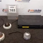 LOTE 163 - 01 DVR E 05 CÂMERAS DE MONITORAMENTO. (NO ESTADO) ATENÇÃO! FAZER A VISITAÇÃO ANTES DE ARREMATAR, NÃO SABEMOS SE FUNCIONA, LEILÃO NÃO TEM GARANTIA E NEM DEVOLUÇÃO, SUJEITO A POSSÍVEIS AVARIAS VISÍVEIS/OCULTAS E/OU AUSÊNCIA DE COMPONENTES