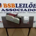 LOTE 219 - 01 IMPRESSORA DE CRACHÁ. (NO ESTADO) ATENÇÃO! FAZER A VISITAÇÃO ANTES DE ARREMATAR, NÃO SABEMOS SE FUNCIONA, LEILÃO NÃO TEM GARANTIA E NEM DEVOLUÇÃO, SUJEITO A POSSÍVEIS AVARIAS VISÍVEIS/OCULTAS E/OU AUSÊNCIA DE COMPONENTES.