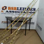 LOTE 439 - 01 LOTE COM VÁRIAS VARAS DE BAMBU. (NO ESTADO) ATENÇÃO! FAZER A VISITAÇÃO ANTES DE ARREMATAR, NÃO SABEMOS SE FUNCIONA, LEILÃO NÃO TEM GARANTIA E NEM DEVOLUÇÃO, SUJEITO A POSSÍVEIS AVARIAS VISÍVEIS/OCULTAS E/OU AUSÊNCIA DE COMPONENTES.