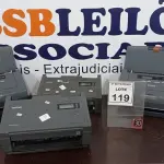 LOTE 119 - 02 SCANNERS MARCA EPSON E 02 SCANNERS MARCA BROTHER. (NO ESTADO) ATENÇÃO! FAZER A VISITAÇÃO ANTES DE ARREMATAR, NÃO SABEMOS SE FUNCIONA, LEILÃO NÃO TEM GARANTIA E NEM DEVOLUÇÃO, SUJEITO A POSSÍVEIS AVARIAS VISÍVEIS/OCULTAS E/OU AUSÊNCIA DE COMPONENTES.