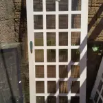 LOTE 476 - 01 PORTA DE FERRO COM VIDRO 2,20X0,90. (NO ESTADO) ATENÇÃO! FAZER A VISITAÇÃO ANTES DE ARREMATAR, NÃO SABEMOS SE FUNCIONA, LEILÃO NÃO TEM GARANTIA E NEM DEVOLUÇÃO, SUJEITO A POSSÍVEIS AVARIAS VISÍVEIS/OCULTAS E/OU AUSÊNCIA DE COMPONENTES.