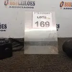 LOTE 169 - 01 CÂMERA NIKON D300 COM LENTE. (NO ESTADO) ATENÇÃO! FAZER A VISITAÇÃO ANTES DE ARREMATAR, NÃO SABEMOS SE FUNCIONA, LEILÃO NÃO TEM GARANTIA E NEM DEVOLUÇÃO, SUJEITO A POSSÍVEIS AVARIAS VISÍVEIS/OCULTAS E/OU AUSÊNCIA DE COMPONENTES