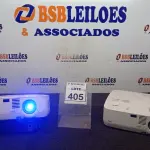 LOTE 405 - 02 PROJETORES MARCA NEC. (NO ESTADO) ATENÇÃO! FAZER A VISITAÇÃO ANTES DE ARREMATAR, NÃO SABEMOS SE FUNCIONA, LEILÃO NÃO TEM GARANTIA E NEM DEVOLUÇÃO, SUJEITO A POSSÍVEIS AVARIAS VISÍVEIS/OCULTAS E/OU AUSÊNCIA DE COMPONENTES.