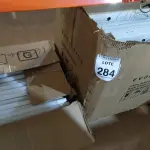 LOTE 284 - 01 LOTE COM GRANDE QUANTIDADE DE CALHAS E LÂMPADAS DE LED. (NO ESTADO) ATENÇÃO! FAZER A VISITAÇÃO ANTES DE ARREMATAR, NÃO SABEMOS SE FUNCIONA, LEILÃO NÃO TEM GARANTIA E NEM DEVOLUÇÃO, SUJEITO A POSSÍVEIS AVARIAS VISÍVEIS/OCULTAS E/OU AUSÊNCIA DE COMPONENTES