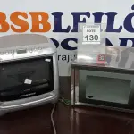 LOTE 130 - 01 MICRO-ONDAS MARCA BRASTEMP E 01 FORNO ELÉTRICO. (NO ESTADO) ATENÇÃO! FAZER A VISITAÇÃO ANTES DE ARREMATAR, NÃO SABEMOS SE FUNCIONA, LEILÃO NÃO TEM GARANTIA E NEM DEVOLUÇÃO, SUJEITO A POSSÍVEIS AVARIAS VISÍVEIS/OCULTAS E/OU AUSÊNCIA DE COMPONENTES.