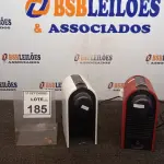 LOTE 185 - 02 CAFETEIRAS NESPRESSO. (NO ESTADO) ATENÇÃO! FAZER A VISITAÇÃO ANTES DE ARREMATAR, NÃO SABEMOS SE FUNCIONA, LEILÃO NÃO TEM GARANTIA E NEM DEVOLUÇÃO, SUJEITO A POSSÍVEIS AVARIAS VISÍVEIS/OCULTAS E/OU AUSÊNCIA DE COMPONENTES