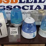LOTE 229 - 06 UMIDIFICADORES DE AR. (NO ESTADO) ATENÇÃO! FAZER A VISITAÇÃO ANTES DE ARREMATAR, NÃO SABEMOS SE FUNCIONA, LEILÃO NÃO TEM GARANTIA E NEM DEVOLUÇÃO, SUJEITO A POSSÍVEIS AVARIAS VISÍVEIS/OCULTAS E/OU AUSÊNCIA DE COMPONENTES
