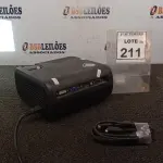 LOTE 211 - 01 PROJETOR COM CABOS MARCA ACER. (NO ESTADO) ATENÇÃO! FAZER A VISITAÇÃO ANTES DE ARREMATAR, NÃO SABEMOS SE FUNCIONA, LEILÃO NÃO TEM GARANTIA E NEM DEVOLUÇÃO, SUJEITO A POSSÍVEIS AVARIAS VISÍVEIS/OCULTAS E/OU AUSÊNCIA DE COMPONENTES