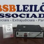 LOTE 142 - 01 HOME THEATER MARCA SHARP. (NO ESTADO) ATENÇÃO! FAZER A VISITAÇÃO ANTES DE ARREMATAR, NÃO SABEMOS SE FUNCIONA, LEILÃO NÃO TEM GARANTIA E NEM DEVOLUÇÃO, SUJEITO A POSSÍVEIS AVARIAS VISÍVEIS/OCULTAS E/OU AUSÊNCIA DE COMPONENTES.