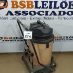 LOTE 274 - 01 ASPIRADOR INDUSTRIAL MARCA ELECTROLUX MODELO DUPLO 8002 PRO INCOMPLETO. (NO ESTADO) ATENÇÃO! FAZER A VISITAÇÃO ANTES DE ARREMATAR, NÃO SABEMOS SE FUNCIONA, LEILÃO NÃO TEM GARANTIA E NEM DEVOLUÇÃO, SUJEITO A POSSÍVEIS AVARIAS VISÍVEIS/OCULTAS E/OU AUSÊNCIA DE COMPONENTES.