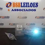 LOTE 180 - 01 PROJETOR MARCA INFOCUS COM CABOS. (NO ESTADO) ATENÇÃO! FAZER A VISITAÇÃO ANTES DE ARREMATAR, NÃO SABEMOS SE FUNCIONA, LEILÃO NÃO TEM GARANTIA E NEM DEVOLUÇÃO, SUJEITO A POSSÍVEIS AVARIAS VISÍVEIS/OCULTAS E/OU AUSÊNCIA DE COMPONENTES