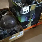 LOTE 291 - 01 LOTE COM GRANDE QUANTIDADE DE ACESSÓRIOS PARA CÂMERAS DE MONITORAMENTO. (NO ESTADO) ATENÇÃO! FAZER A VISITAÇÃO ANTES DE ARREMATAR, NÃO SABEMOS SE FUNCIONA, LEILÃO NÃO TEM GARANTIA E NEM DEVOLUÇÃO, SUJEITO A POSSÍVEIS AVARIAS VISÍVEIS/OCULTAS E/OU AUSÊNCIA DE COMPONENTES.