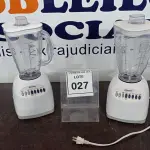 LOTE 027 - 02 LIQUIDIFICADORES OSTERIZER 110V. (NO ESTADO EM QUE SE ENCONTRA. SUJEITO A AVARIAS OCULTAS/VISÍVEIS.)