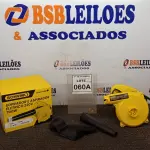LOTE 060 - 01 SOPRADOR E ASPIRADOR ELÉTRICO 220V 700W 13600RPM. (NO ESTADO) ATENÇÃO! FAZER A VISITAÇÃO ANTES DE ARREMATAR, NÃO SABEMOS SE FUNCIONA, LEILÃO NÃO TEM GARANTIA E NEM DEVOLUÇÃO, SUJEITO A POSSÍVEIS AVARIAS VISÍVEIS/OCULTAS E/OU AUSÊNCIA DE COMPONENTES.