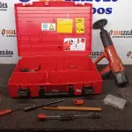 LOTE 398 - 01 FINCA PINO HLTI MODELO DX A41 COM ACESSÓRIOS E MALETA. (NO ESTADO) ATENÇÃO! FAZER A VISITAÇÃO ANTES DE ARREMATAR, NÃO SABEMOS SE FUNCIONA. LEILÃO NÃO TEM GARANTIA E NEM DEVOLUÇÃO, SUJEITO A POSSÍVEIS AVARIAS VISÍVEIS/OCULTAS E/OU AUSÊNCIA DE COMPONENTES.