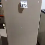 LOTE 373 - 01 GELADEIRA MARCA CONSUL 220V. (NO ESTADO) ATENÇÃO! FAZER A VISITAÇÃO ANTES DE ARREMATAR, NÃO SABEMOS SE FUNCIONA, LEILÃO NÃO TEM GARANTIA E NEM DEVOLUÇÃO, SUJEITO A POSSÍVEIS AVARIAS VISÍVEIS/OCULTAS E/OU AUSÊNCIA DE COMPONENTES.