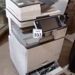LOTE 337 - 01 COPIADORA MULTIFUNCIONAL MARCA RICOH MODELO MP C5503. (NO ESTADO) ATENÇÃO! FAZER A VISITAÇÃO ANTES DE ARREMATAR, NÃO SABEMOS SE FUNCIONA, LEILÃO NÃO TEM GARANTIA E NEM DEVOLUÇÃO, SUJEITO A POSSÍVEIS AVARIAS VISÍVEIS/OCULTAS E/OU AUSÊNCIA DE COMPONENTES.