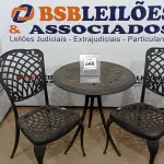 LOTE 048 - 02 CADEIRAS DE JARDIM E 01 MESA DE JARDIM AV9897R /AV9897W/ AV9897V