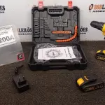 LOTE 200 - 01 PARAFUSADEIRA 36V DUAS BATERIAS COM MALETA E BITS. (NO ESTADO) ATENÇÃO! FAZER A VISITAÇÃO ANTES DE ARREMATAR, NÃO SABEMOS SE FUNCIONA, LEILÃO NÃO TEM GARANTIA E NEM DEVOLUÇÃO, SUJEITO A POSSÍVEIS AVARIAS VISÍVEIS/OCULTAS E/OU AUSÊNCIA DE COMPONENTES.