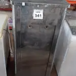LOTE 341 - 01 SUQUEIRA INDUSTRIAL EM INOX. (NO ESTADO) ATENÇÃO! FAZER A VISITAÇÃO ANTES DE ARREMATAR, NÃO SABEMOS SE FUNCIONA, LEILÃO NÃO TEM GARANTIA E NEM DEVOLUÇÃO, SUJEITO A POSSÍVEIS AVARIAS VISÍVEIS/OCULTAS E/OU AUSÊNCIA DE COMPONENTES.