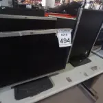 LOTE 494 - 04 MONITORES MARCA HP E 01 MONITOR MARCA LENOVO. (NO ESTADO) ATENÇÃO! FAZER A VISITAÇÃO ANTES DE ARREMATAR, NÃO SABEMOS SE FUNCIONA, LEILÃO NÃO TEM GARANTIA E NEM DEVOLUÇÃO, SUJEITO A POSSÍVEIS AVARIAS VISÍVEIS/OCULTAS E/OU AUSÊNCIA DE COMPONENTES.